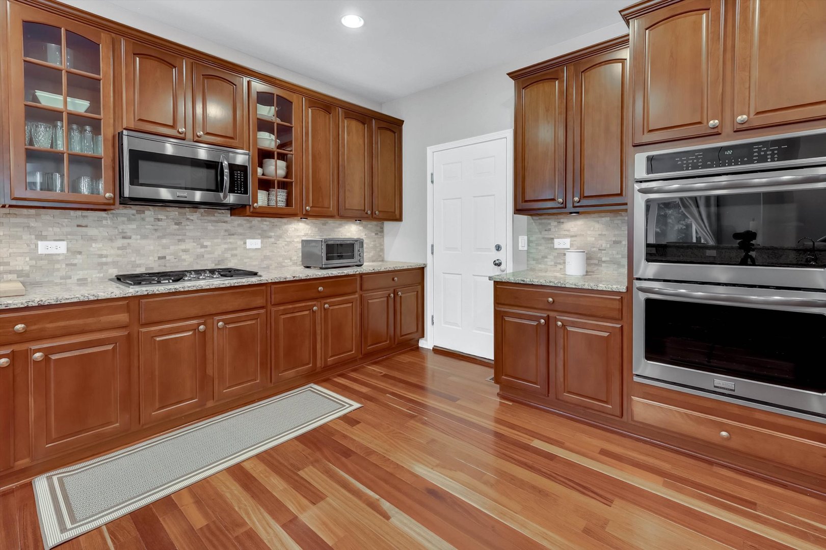 16332 Spring Creek Lane Property Photo 10