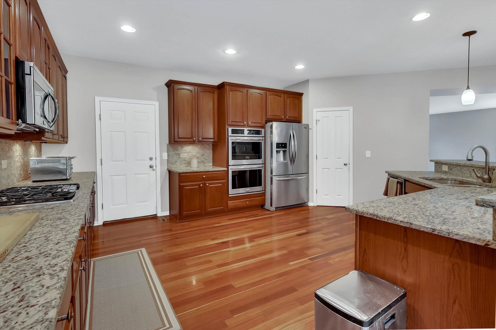 16332 Spring Creek Lane Property Photo 11