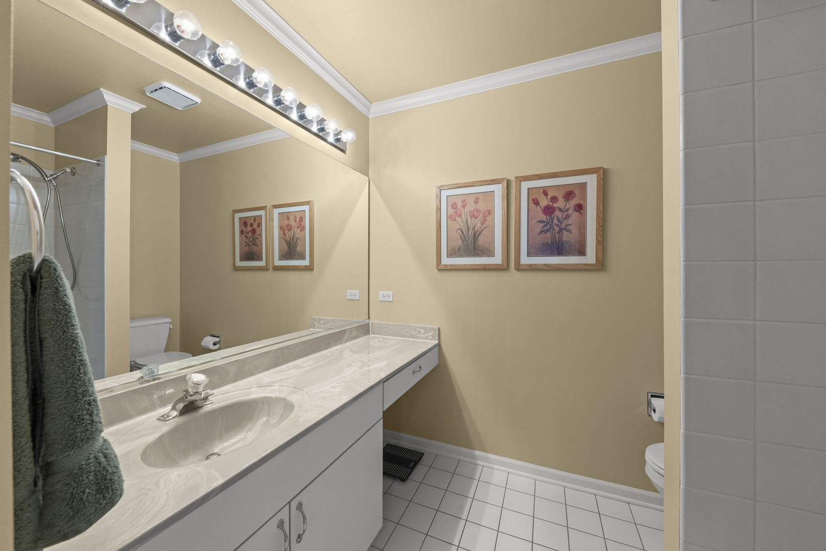 320 Cimarron Road Property Photo 16