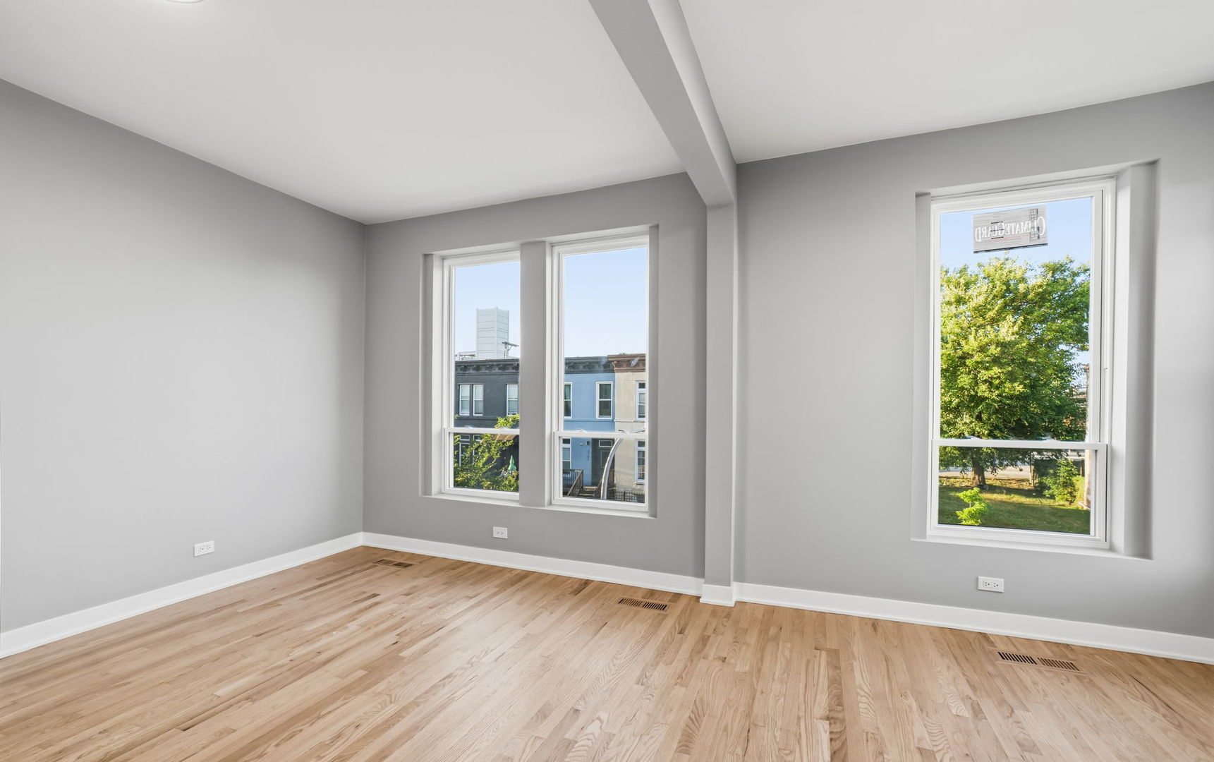 2739 W Maypole Avenue Property Photo 15