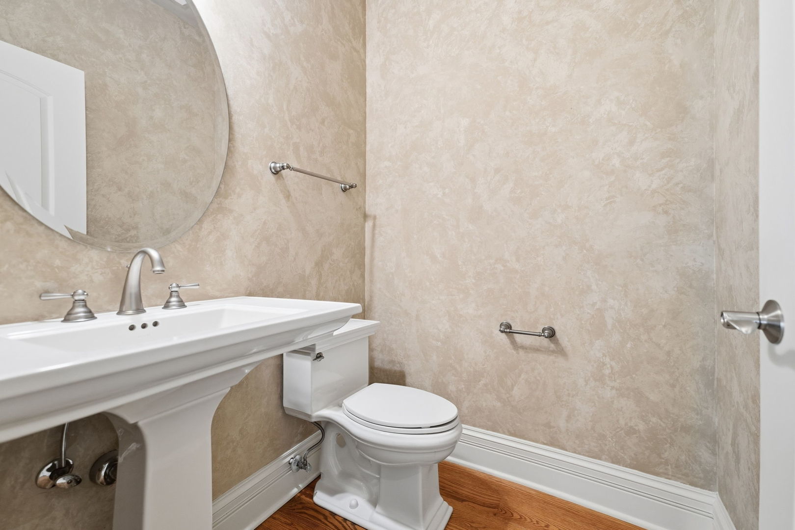 13935 Bunratty Drive Property Photo 30