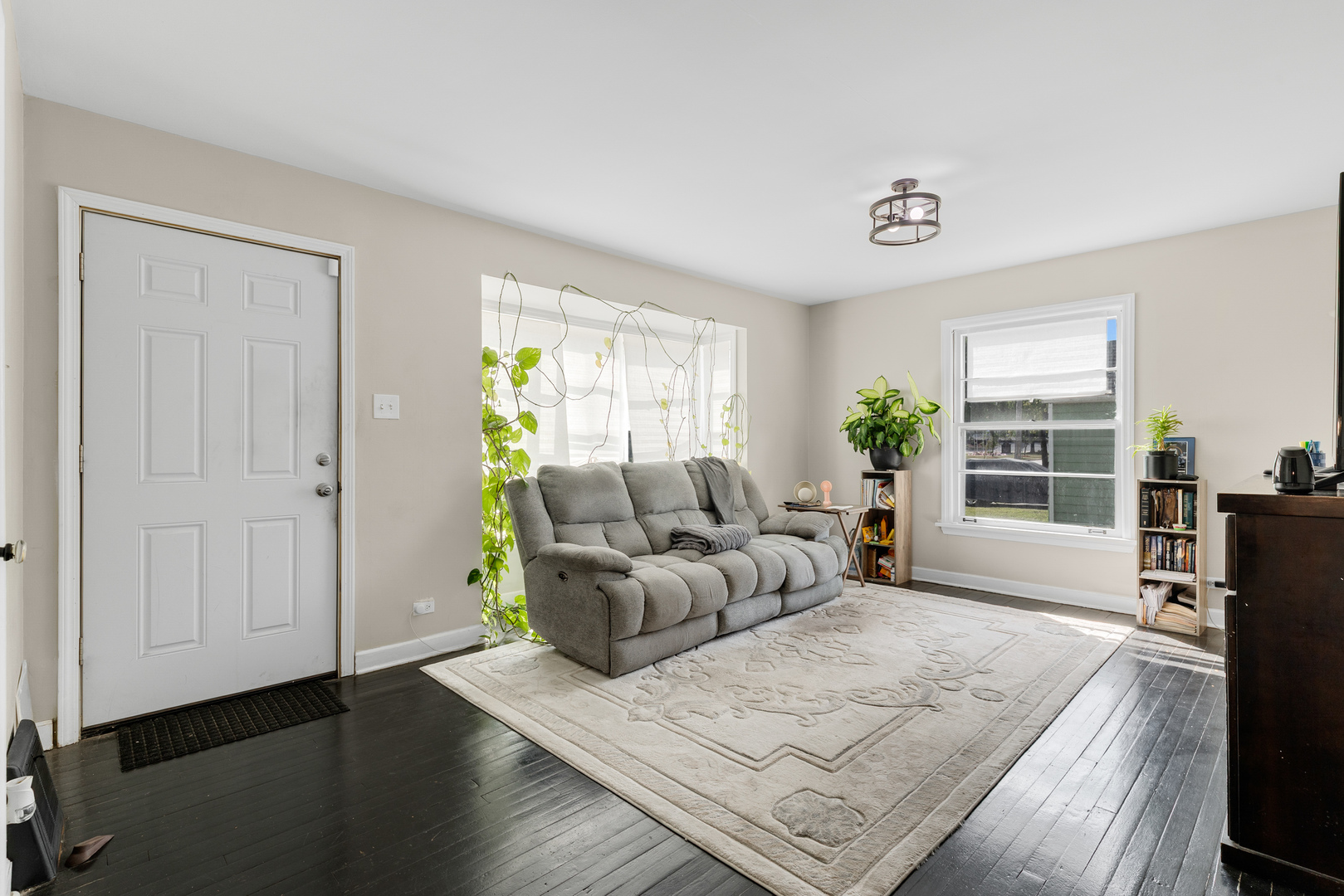 16962 Page Avenue Property Photo 4