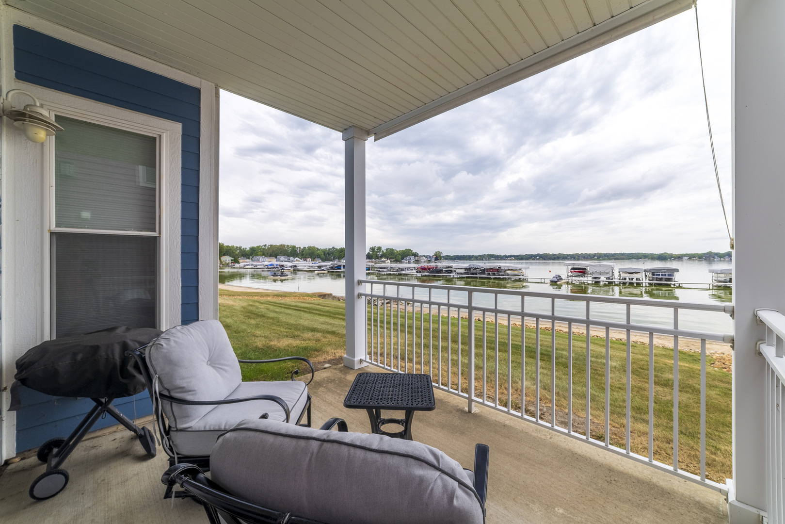 13238 E Lake Shore Drive 102 Property Photo 3