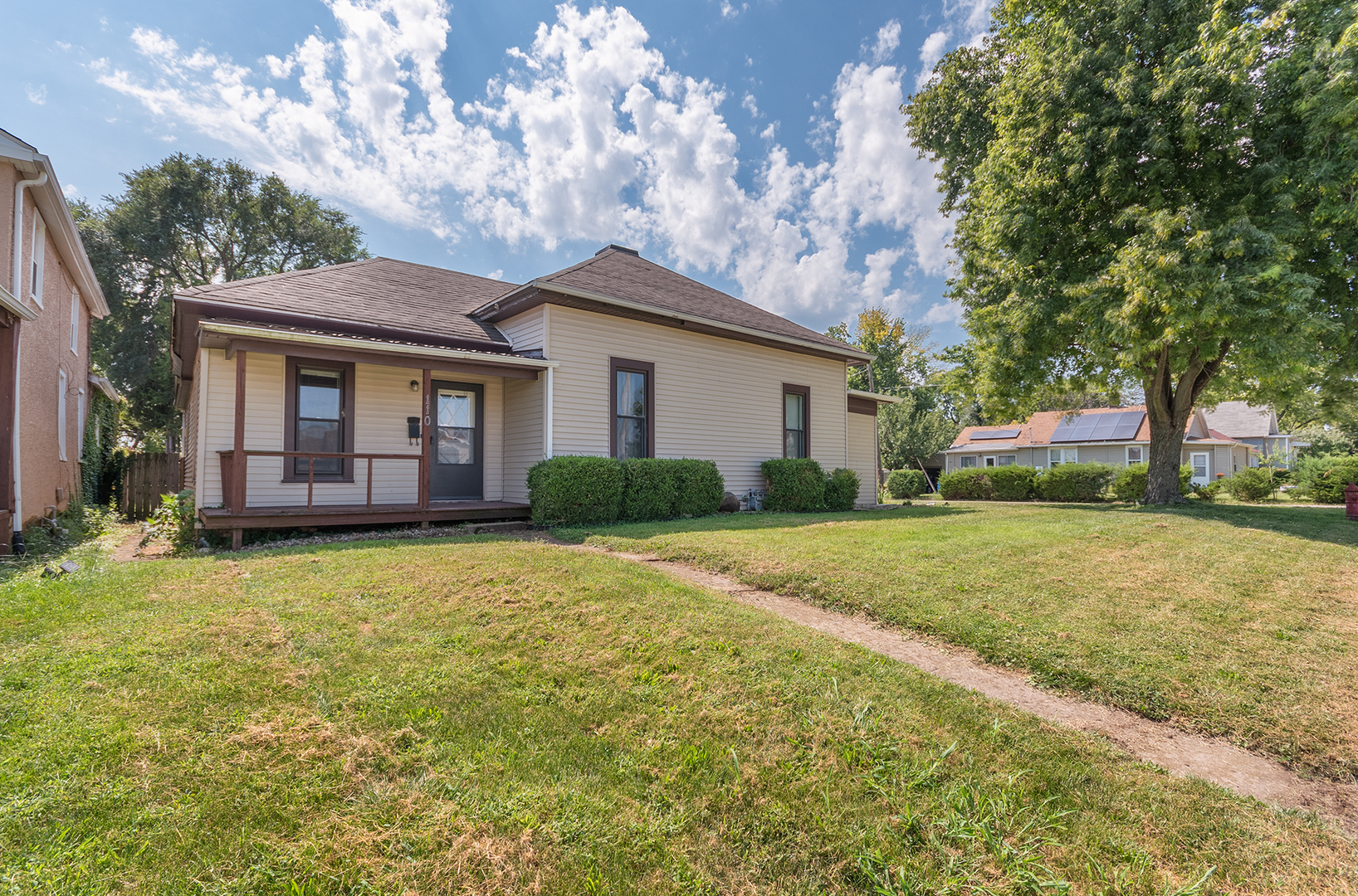 110 2nd Street Property Photo 1