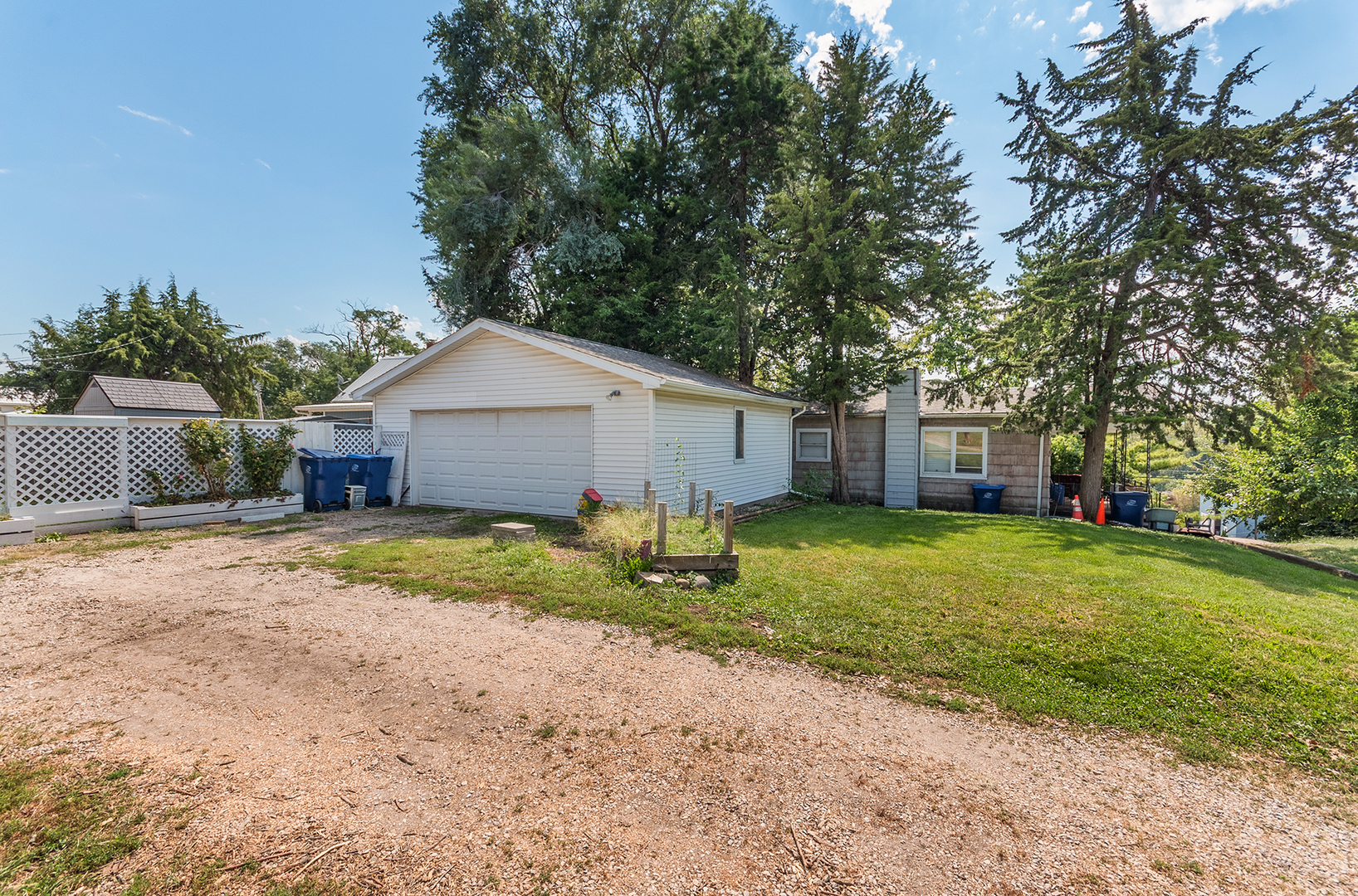 110 2nd Street Property Photo 18