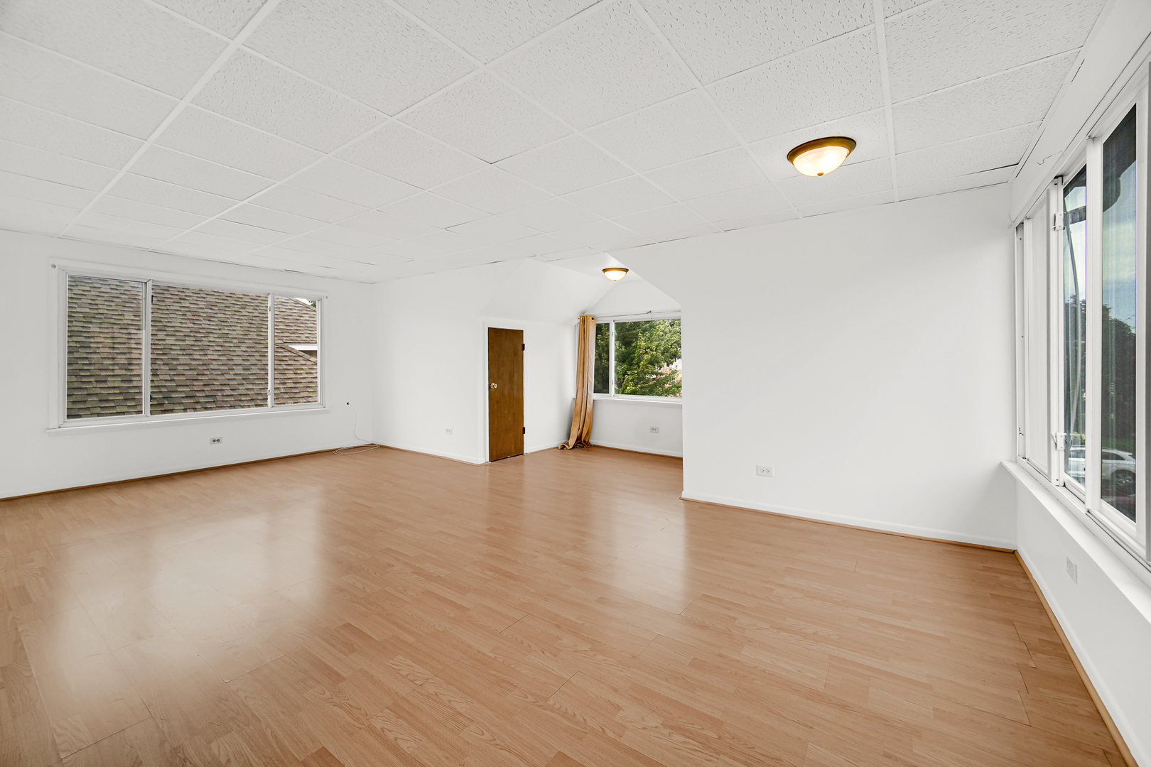 1815 N Natchez Avenue Property Photo 19