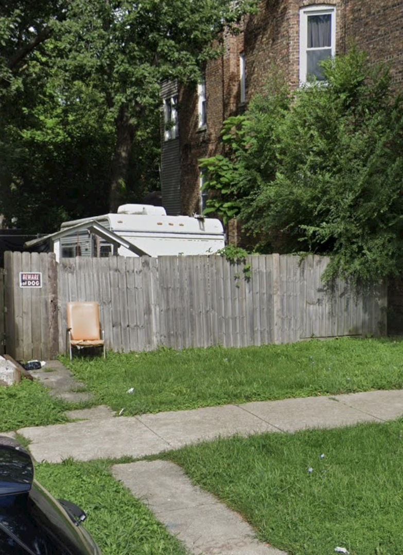6018 S Paulina Street Property Photo 1