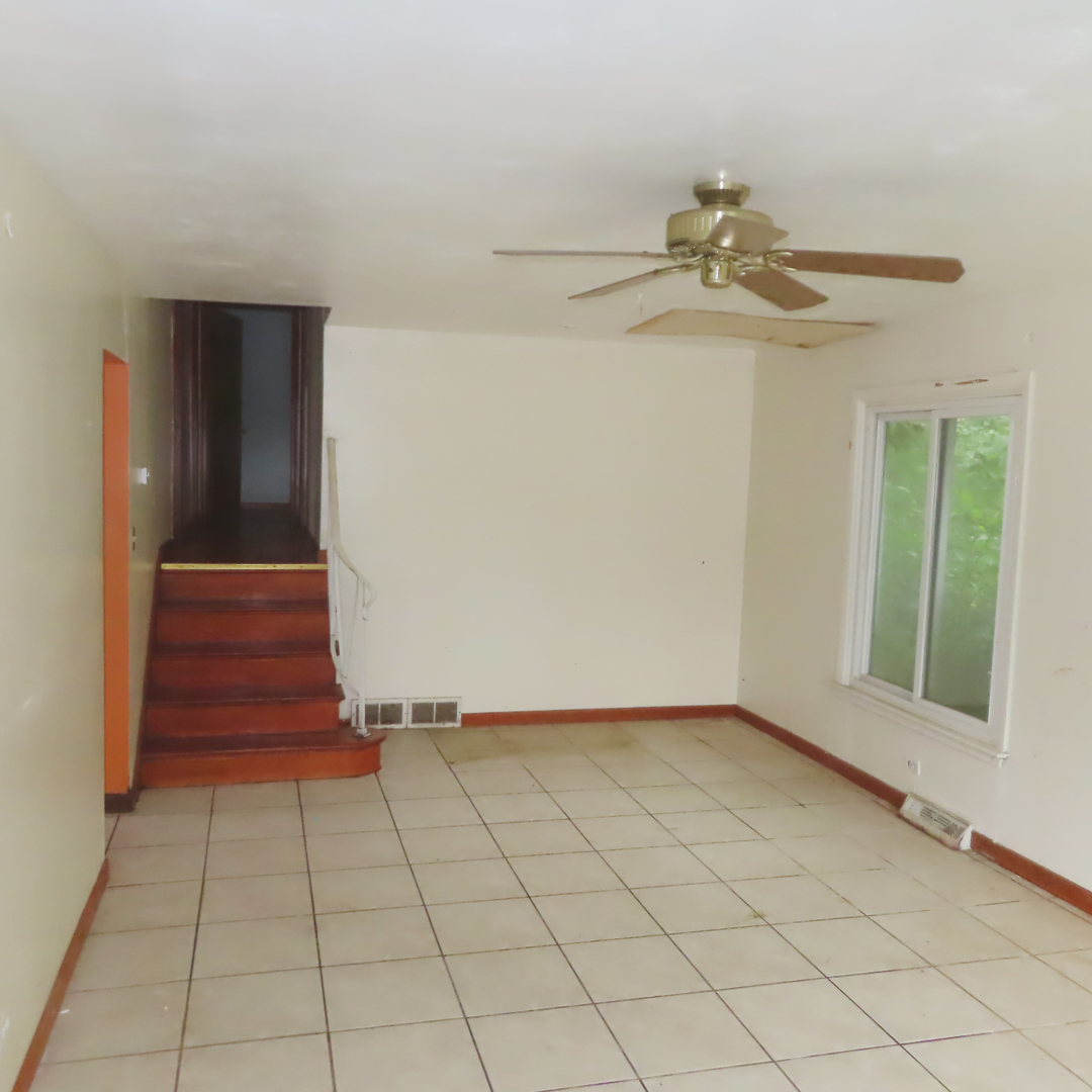 127 S Addison Road Property Photo 11