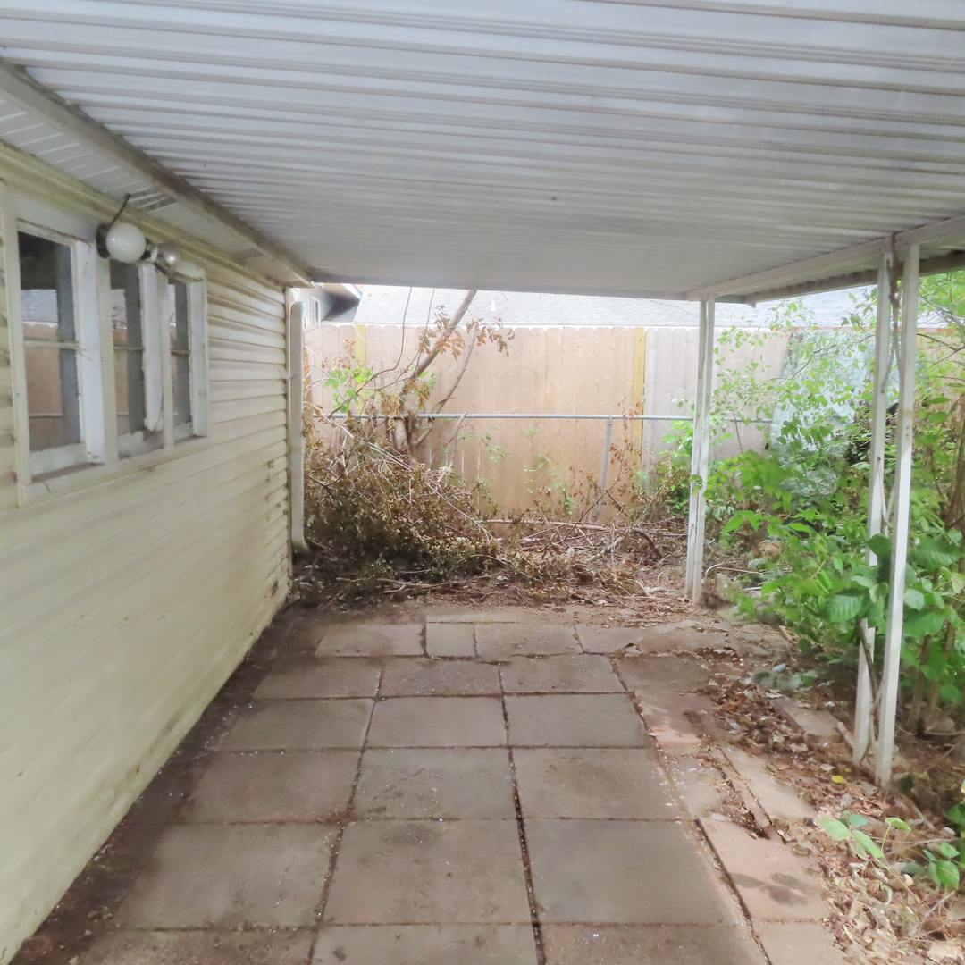127 S Addison Road Property Photo 20