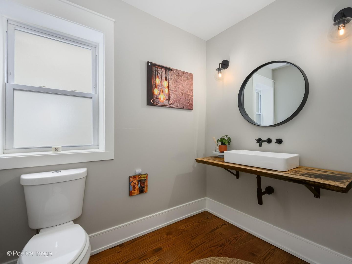 5534 N Linder Avenue Property Photo 14