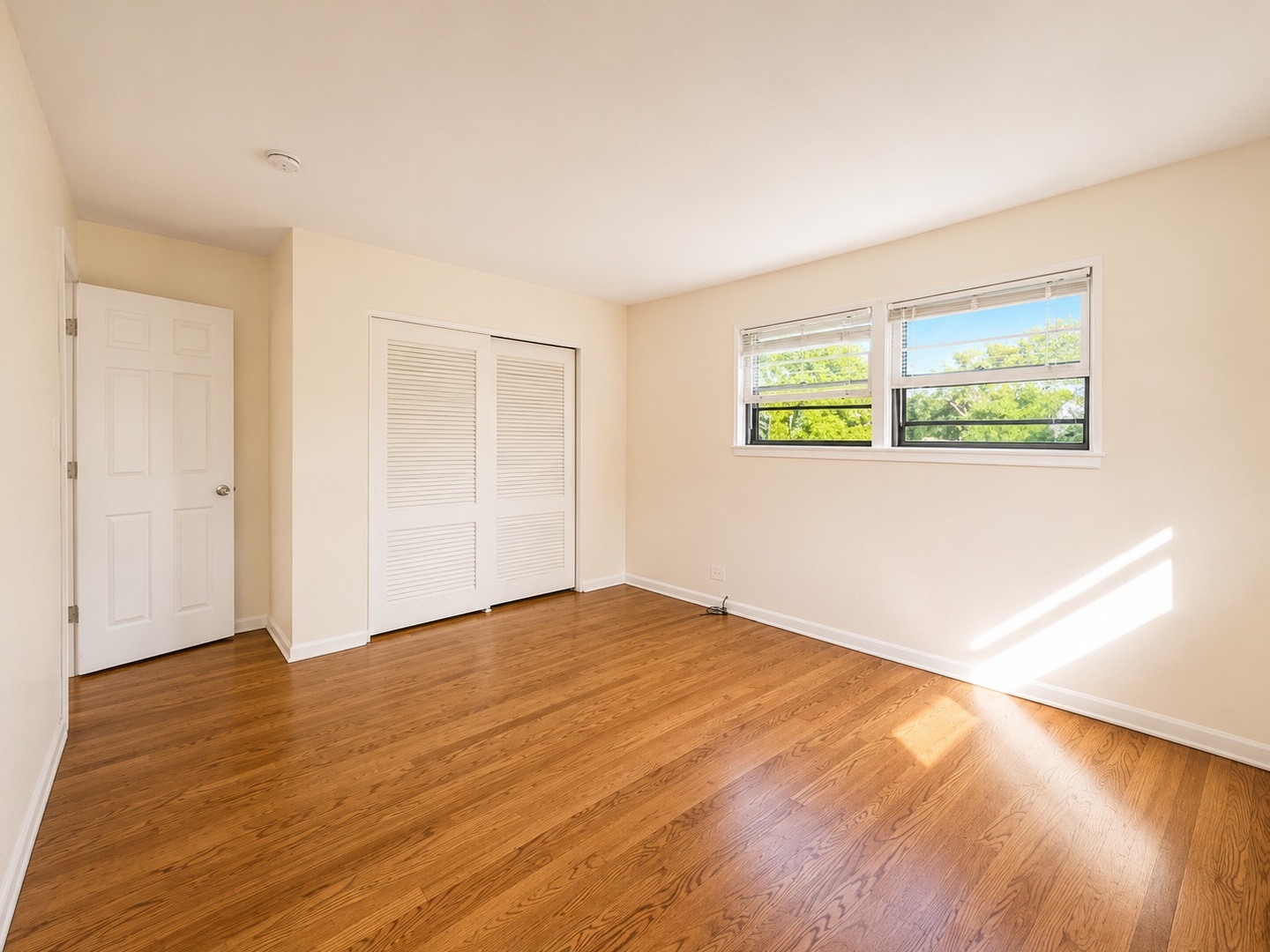 406 Sunset Drive Property Photo 12