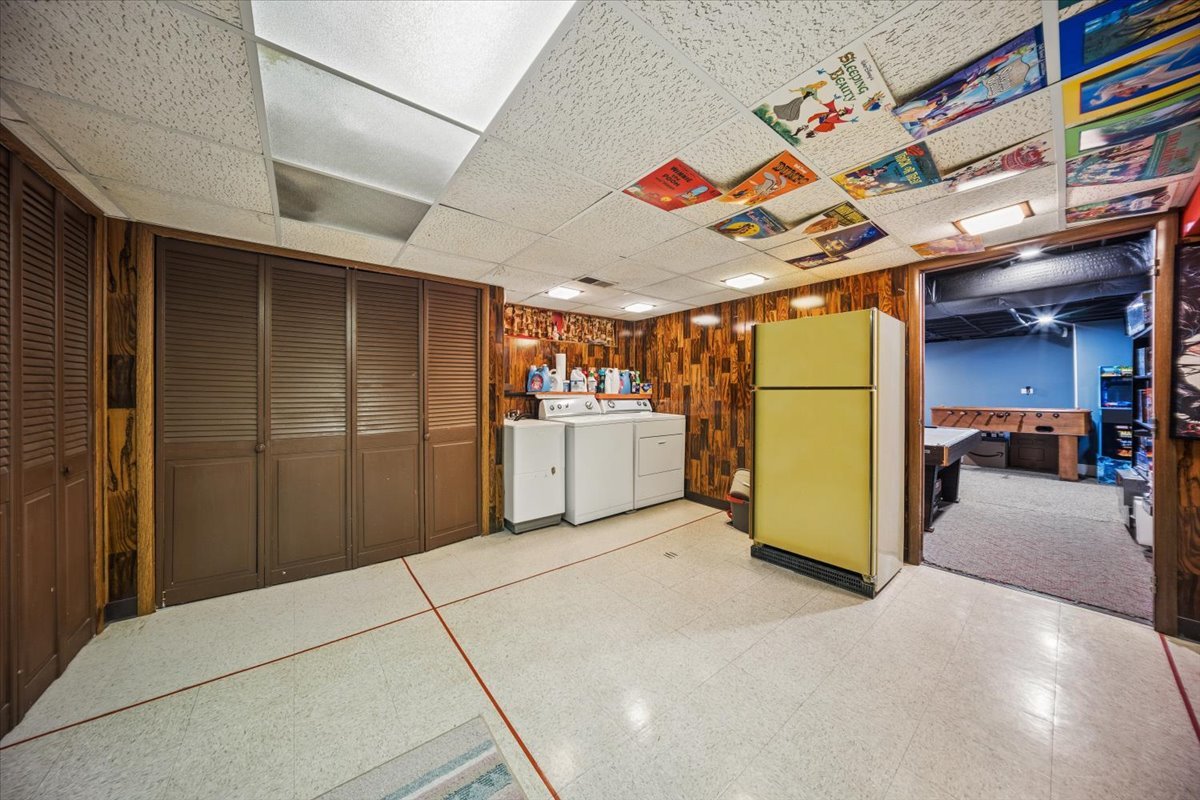 201 S Yale Avenue Property Photo 19