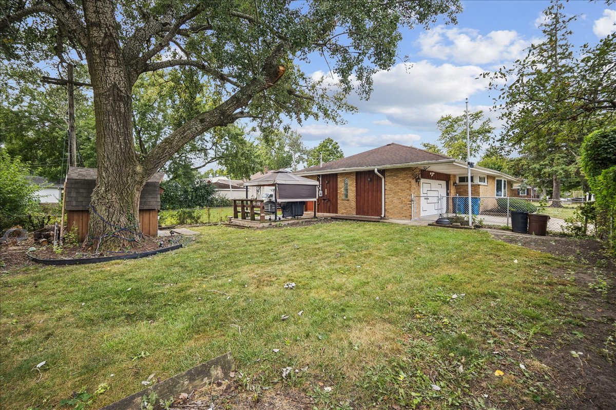 201 S Yale Avenue Property Photo 22