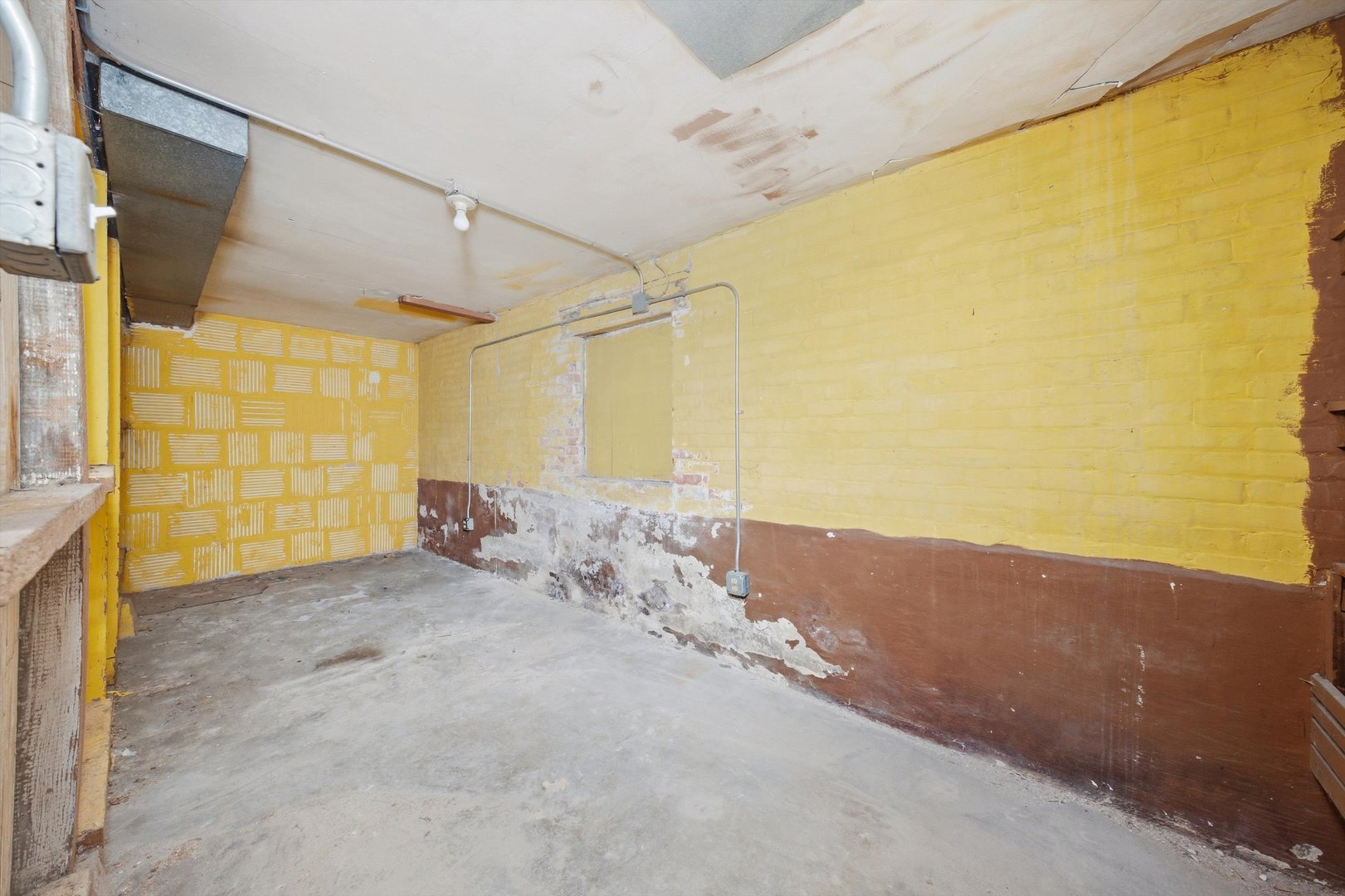 2837 S Millard Avenue Property Photo 24