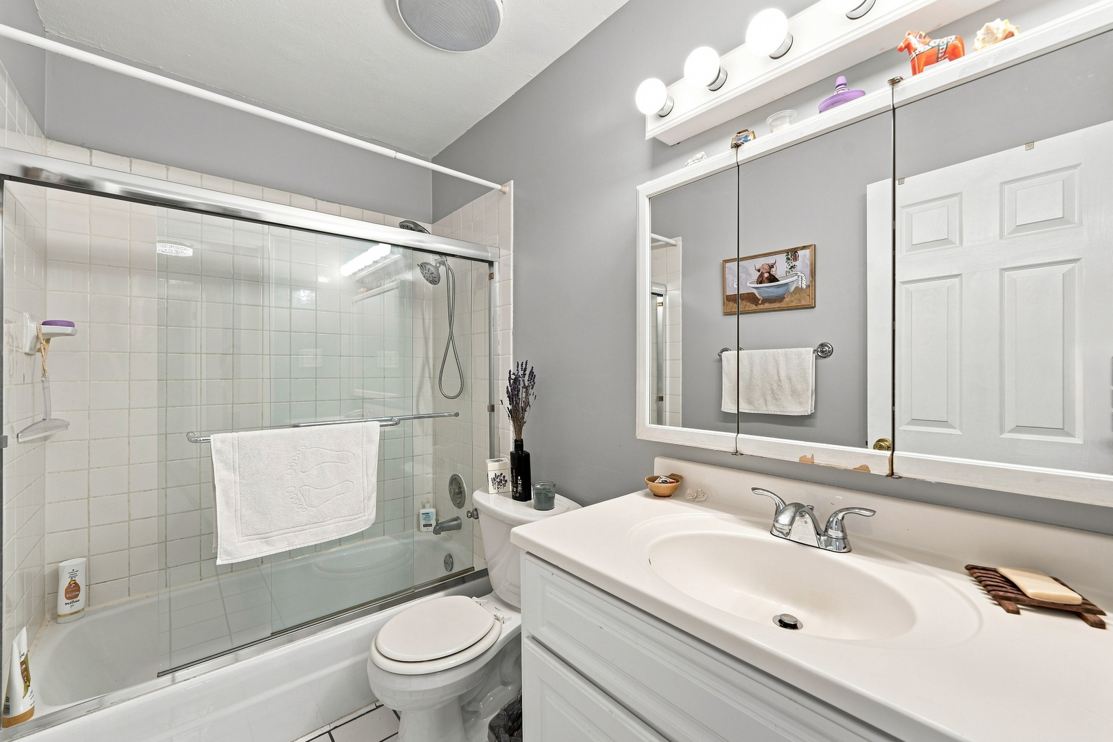 5115 Blodgett Avenue 213 Property Photo 14