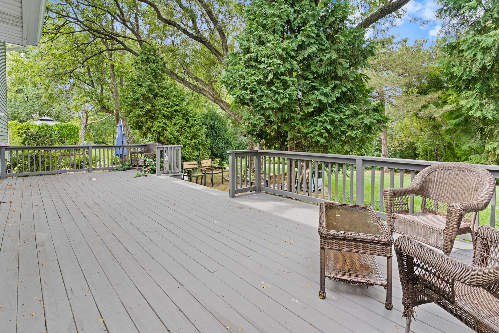1720 Bolson Drive Property Photo 26