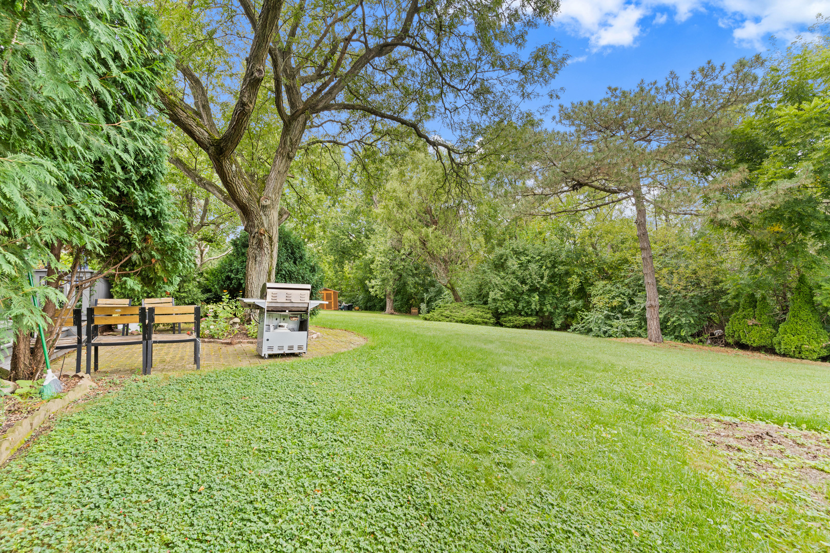 1720 Bolson Drive Property Photo 27