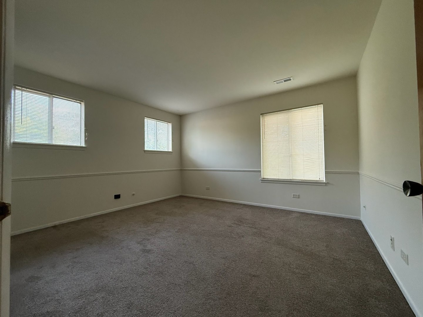 337 Springlake Lane D Property Photo 2