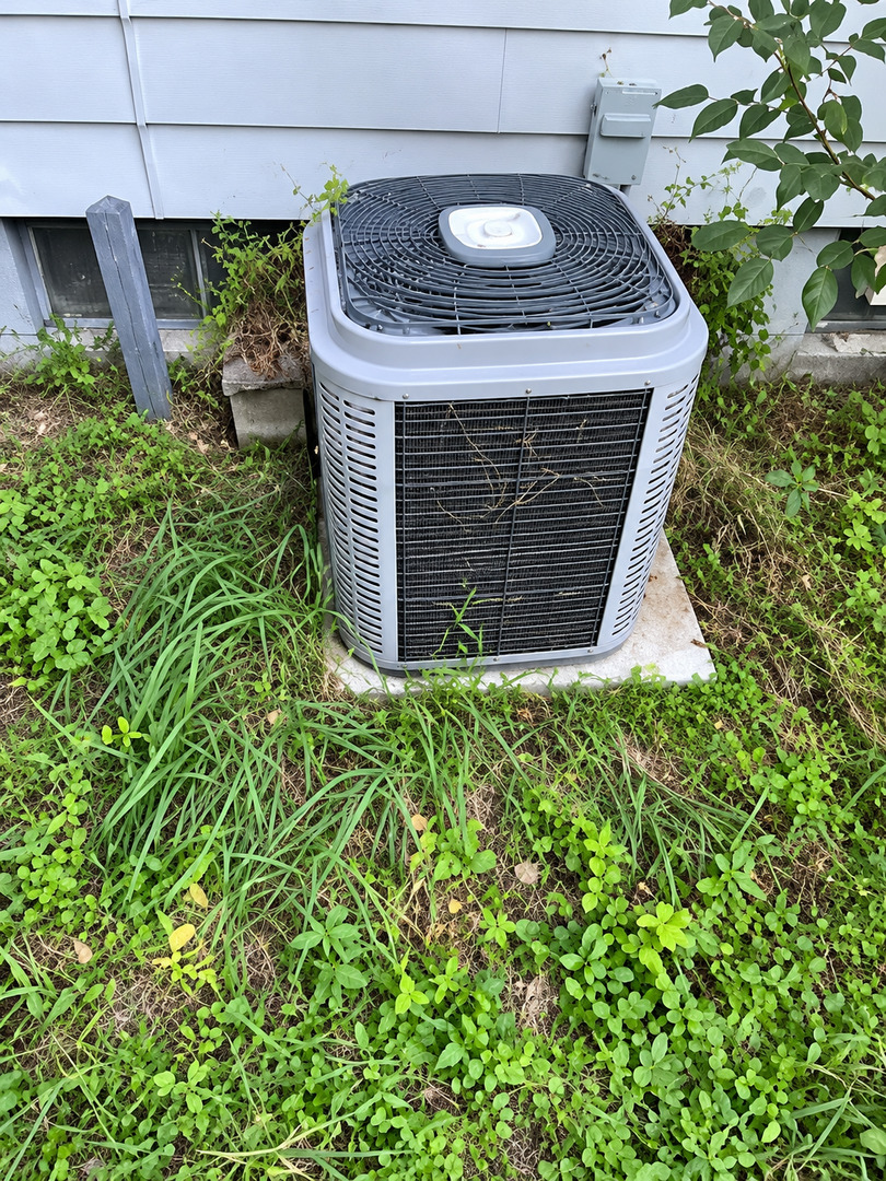 104 N Indiana Street Property Photo 4