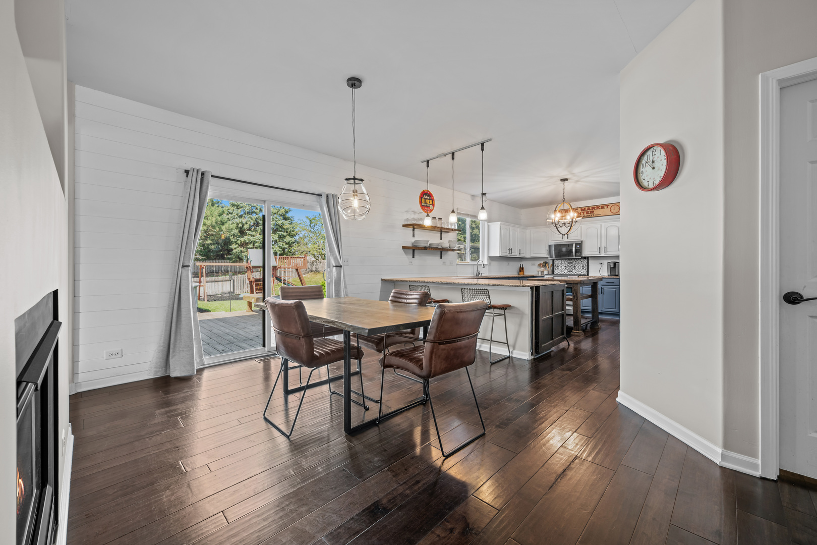 608 Whalen Court Property Photo 12