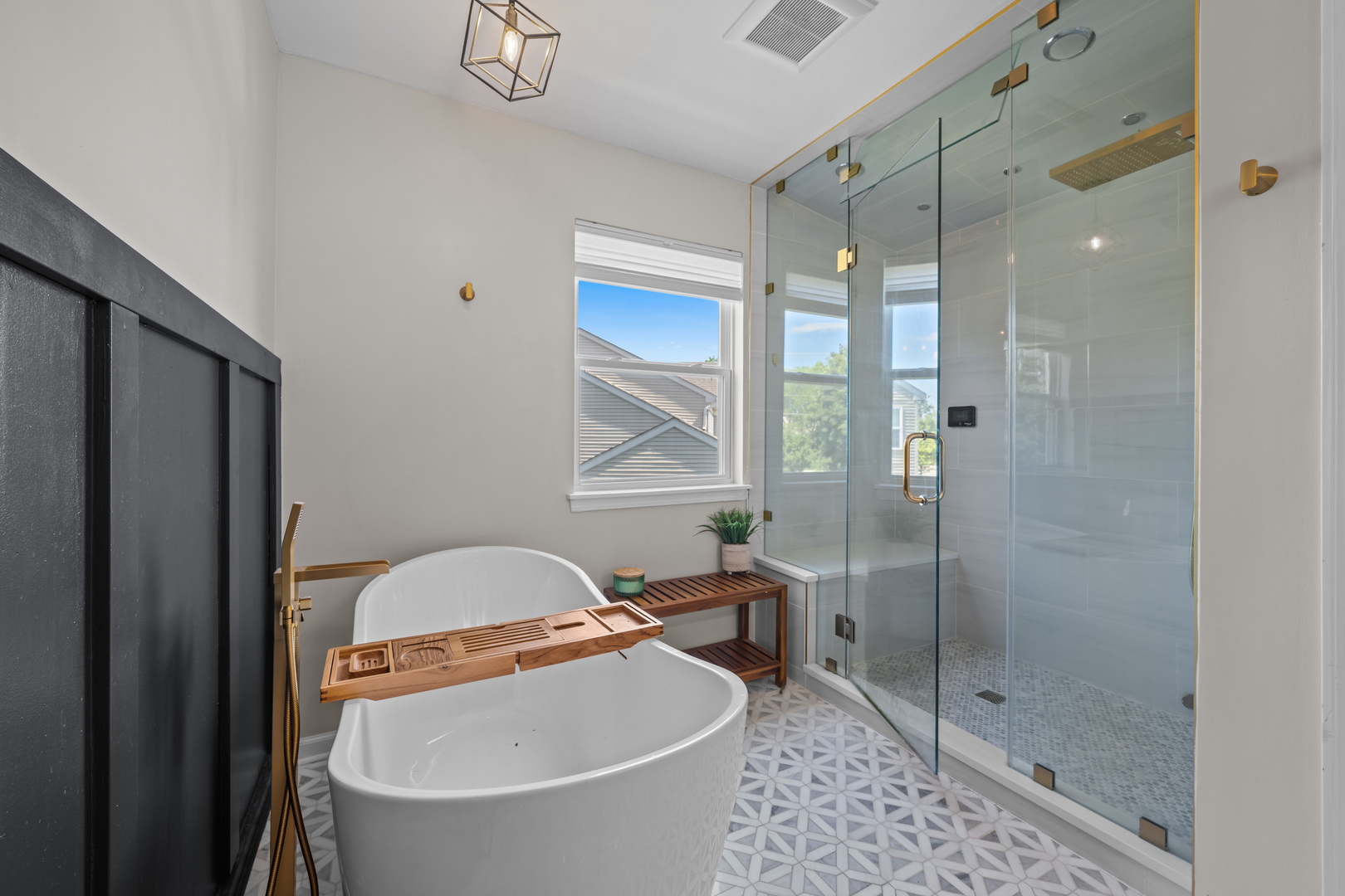 608 Whalen Court Property Photo 18