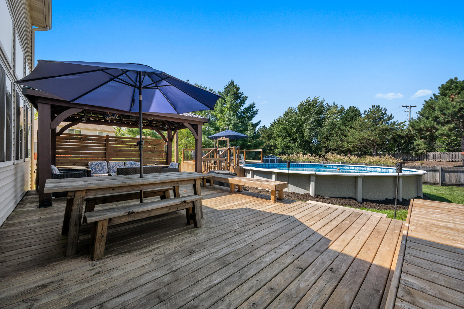 608 Whalen Court Property Photo 32