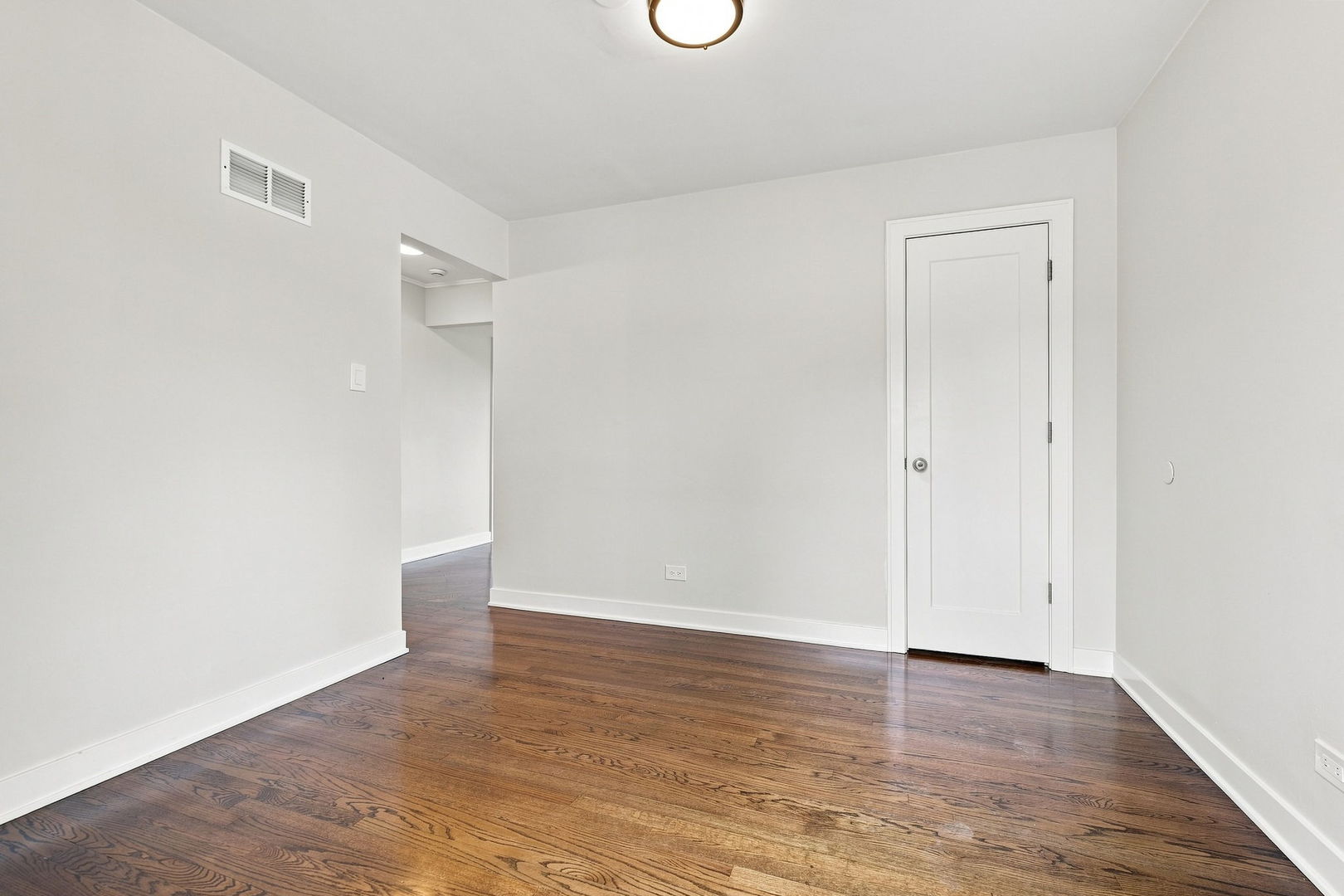 9524 Nashville Avenue Property Photo 16