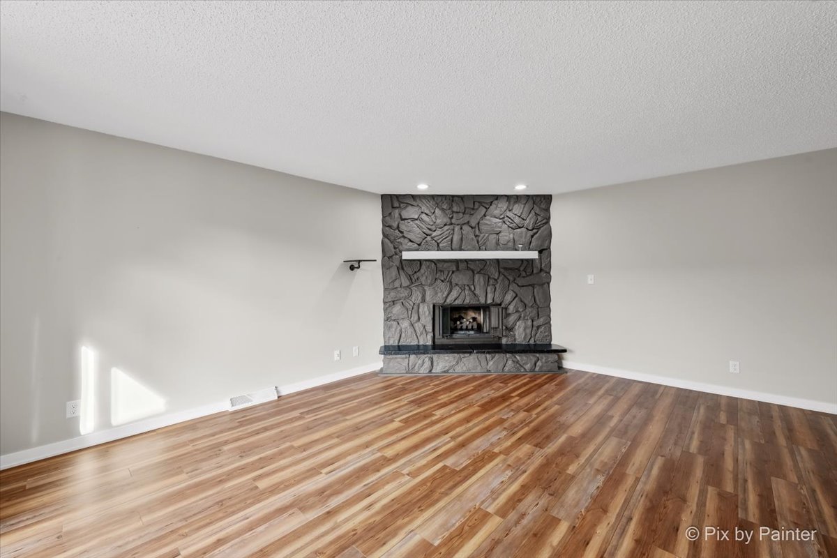 1511 Longwood Drive 1511 Property Photo 9