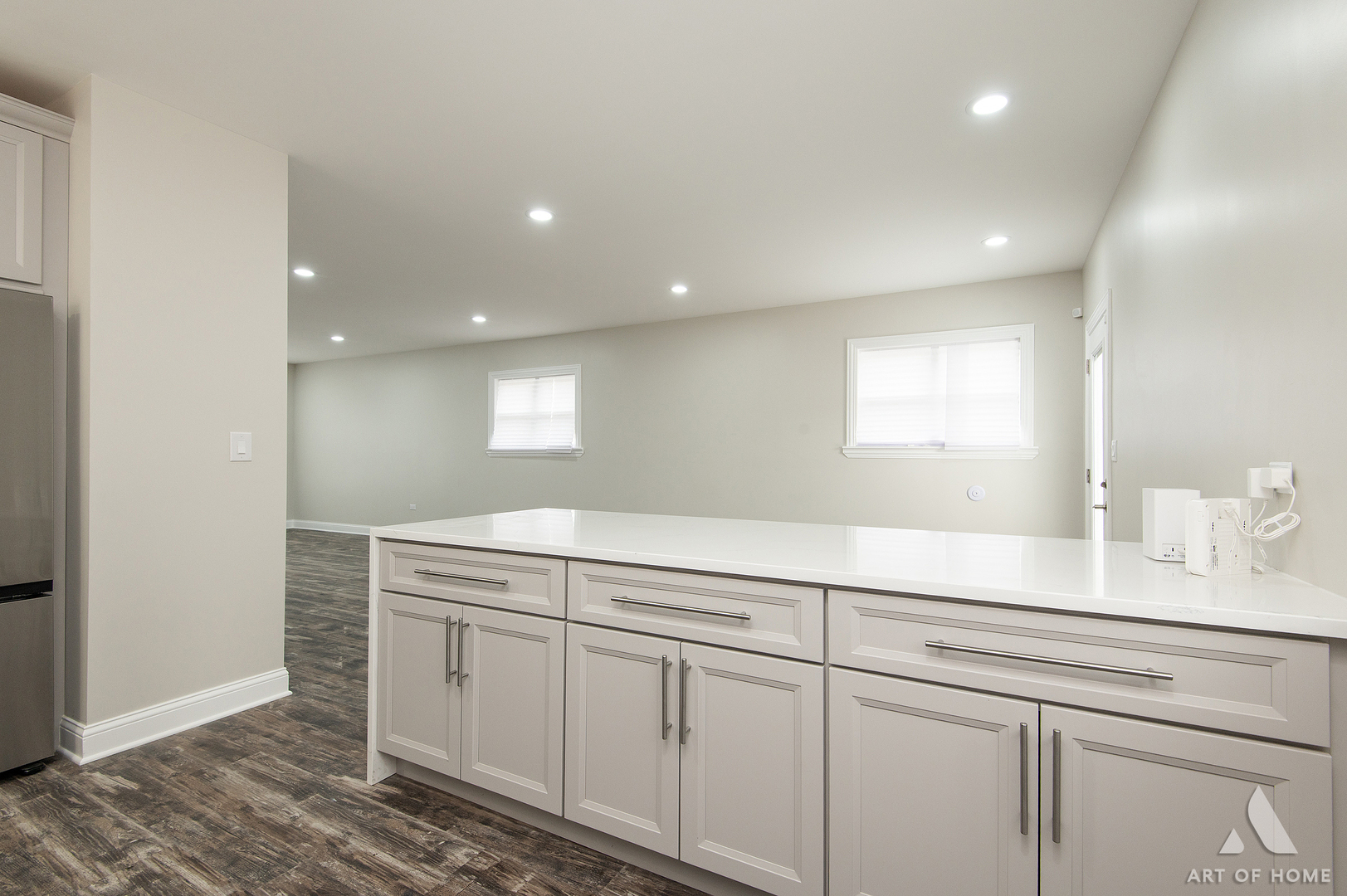 8017 S Kostner Avenue Property Photo 12