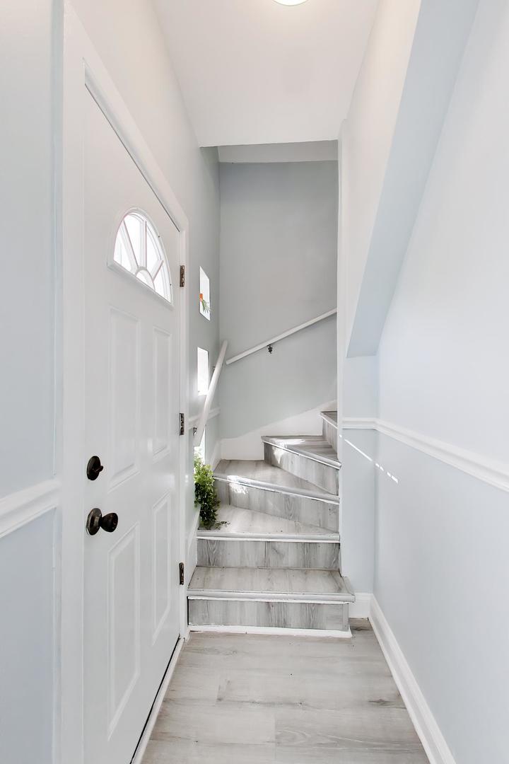 5953 S Wolcott Avenue Property Photo 4
