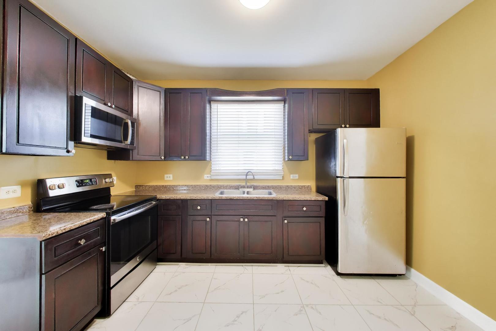 5953 S Wolcott Avenue Property Photo 12
