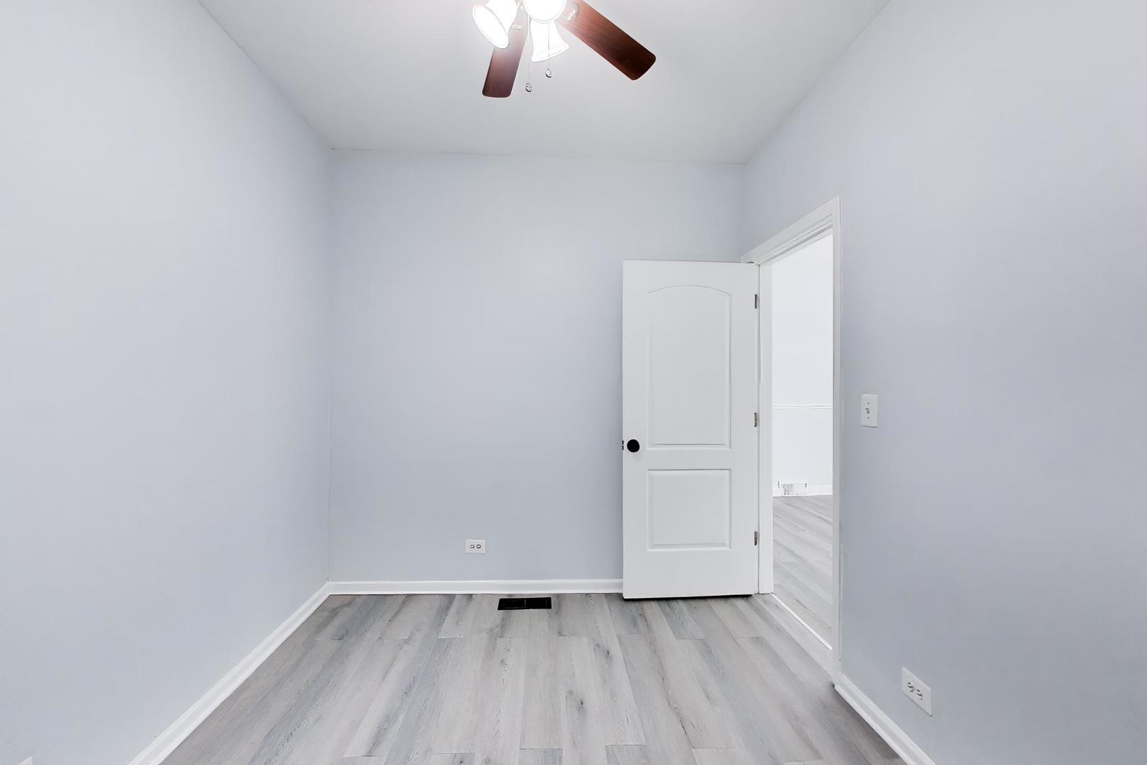 5953 S Wolcott Avenue Property Photo 17