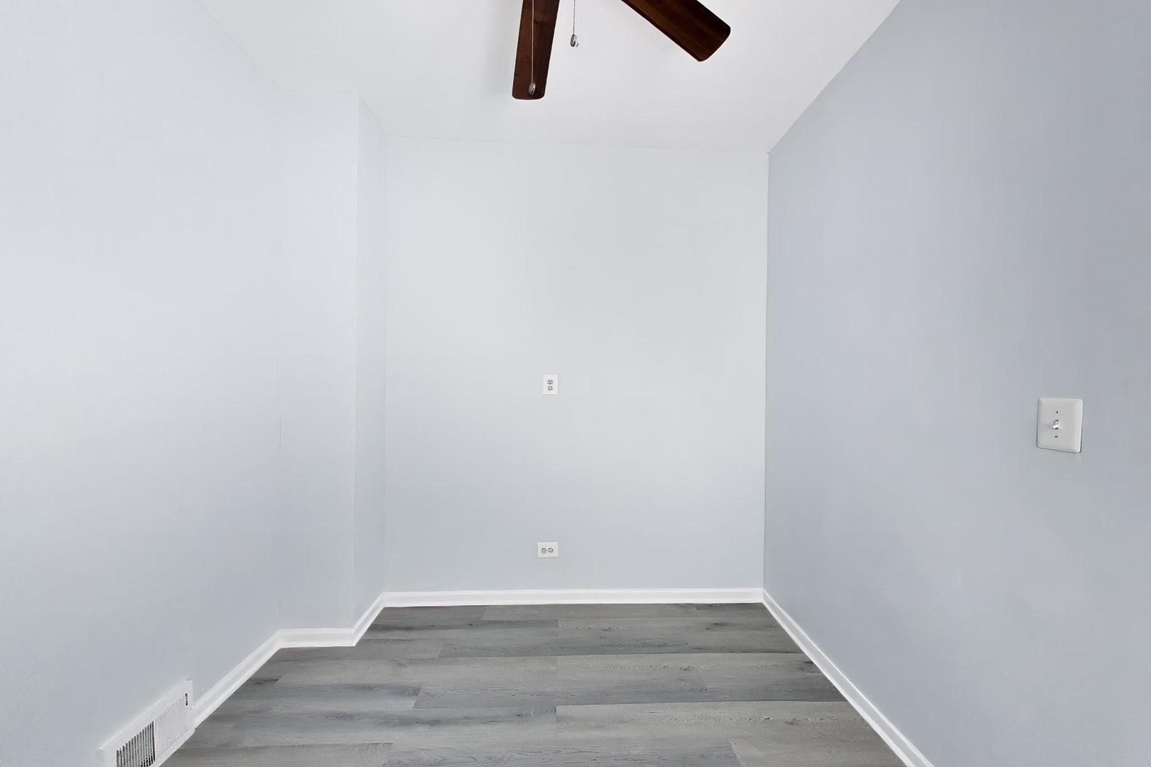 5953 S Wolcott Avenue Property Photo 19
