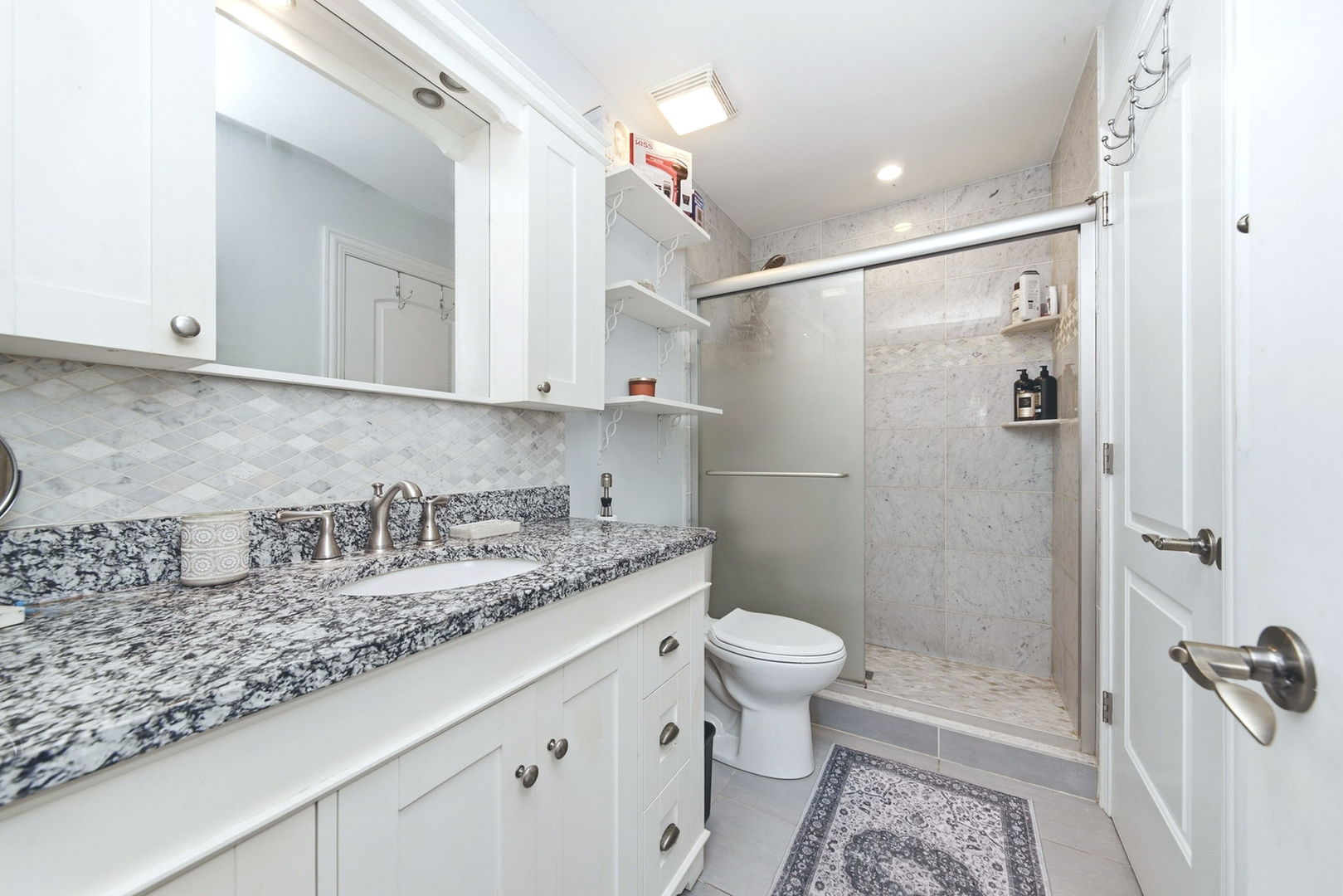 4160 Oak Tree Lane Property Photo 10