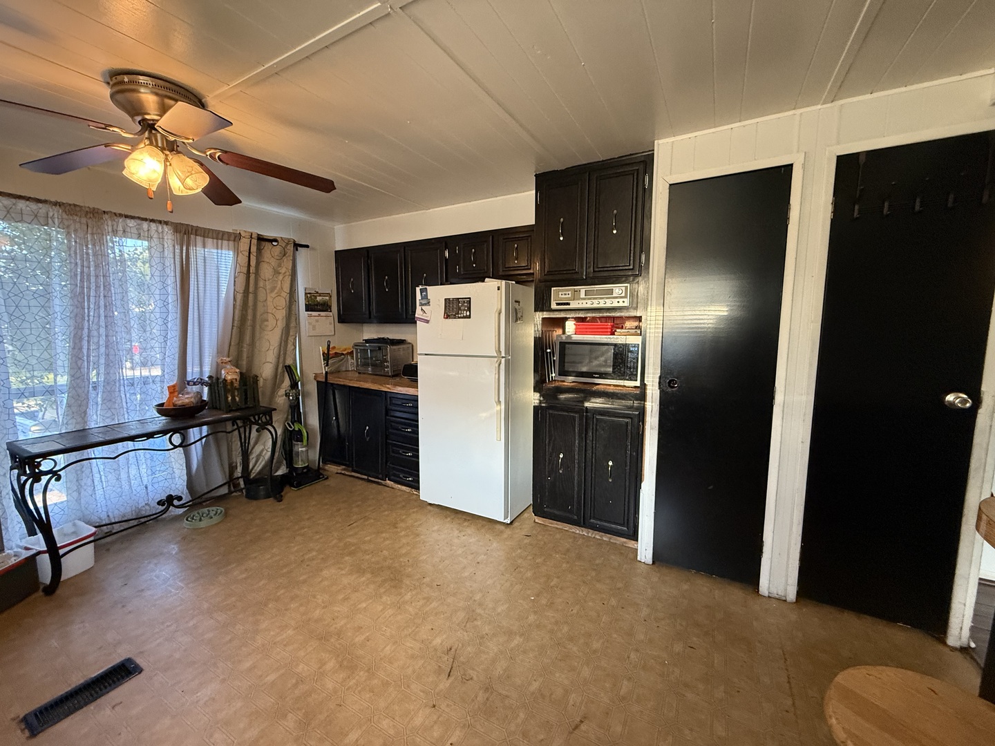 618 Tanglewood Road Property Photo 4
