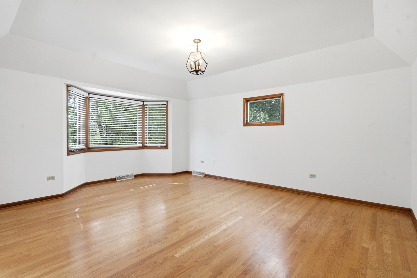 0s415 Madison Street Property Photo 20