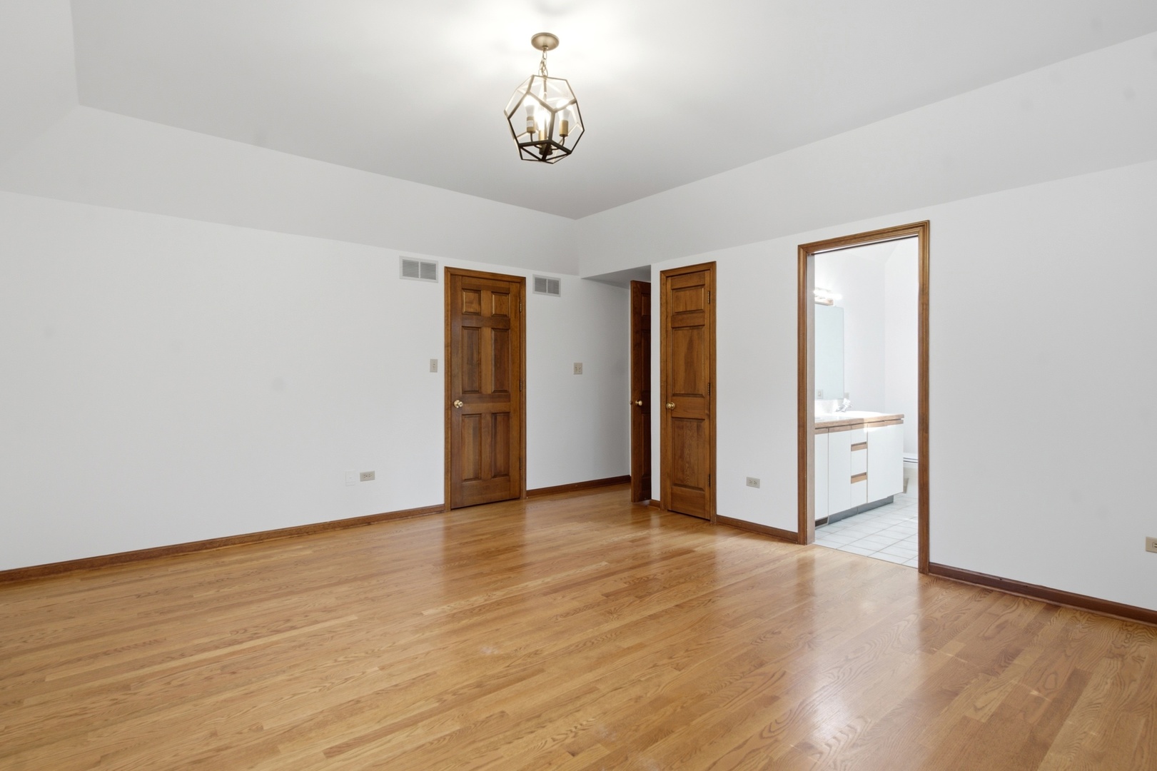0s415 Madison Street Property Photo 21