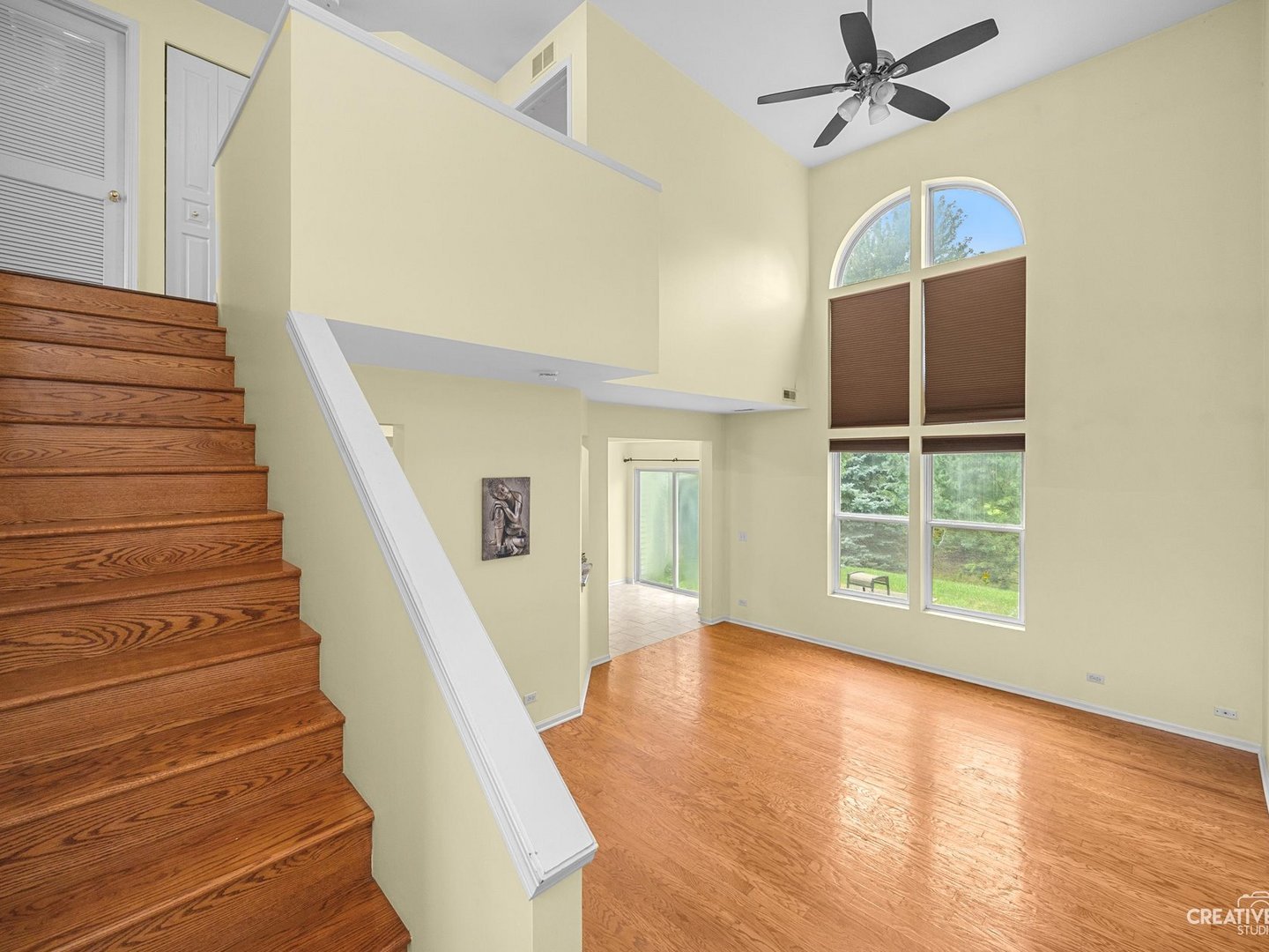 1062 Stamford Court Property Photo 5