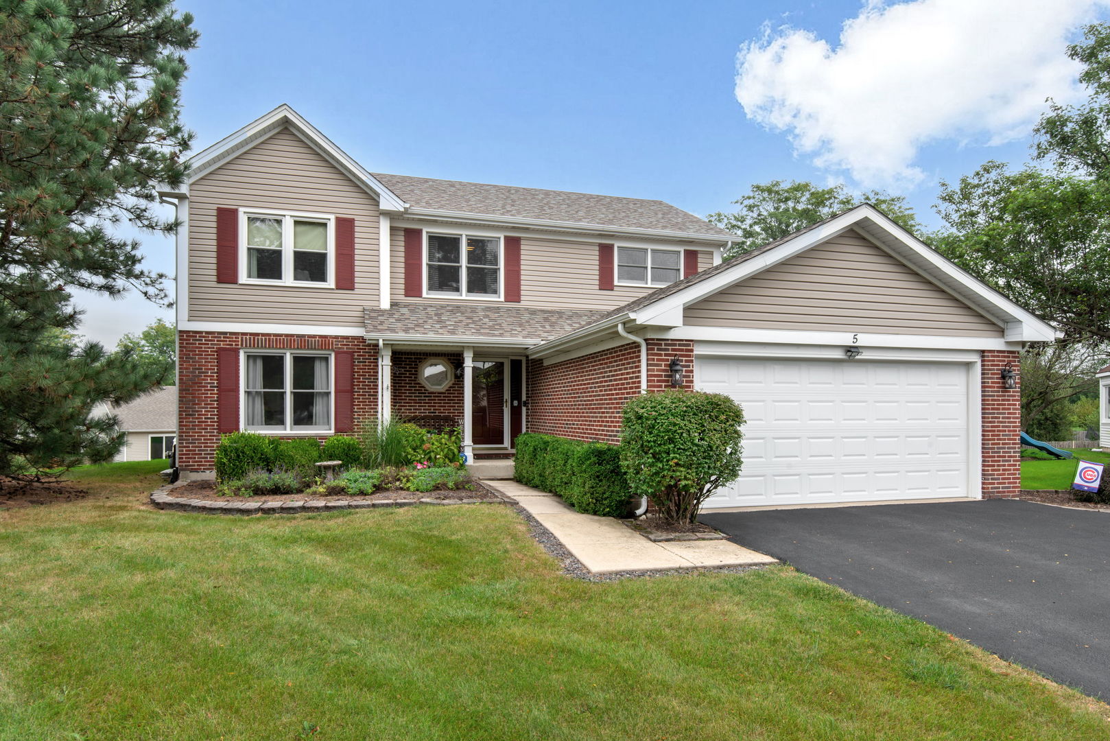5 Beaver Creek Court Property Photo 1