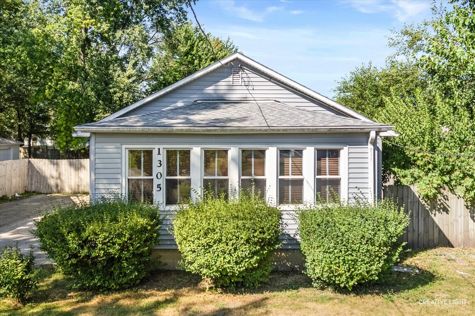 1305 5th Street Property Photo 2
