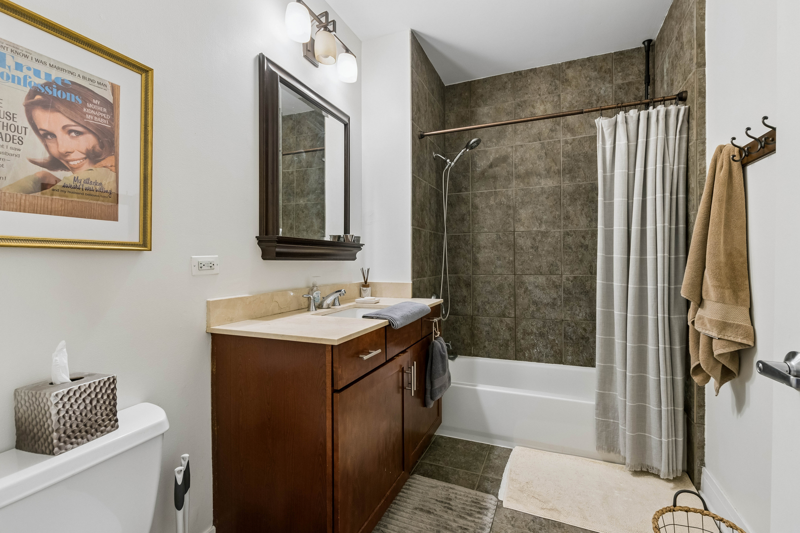 770 W Gladys Avenue 304 Property Photo 7