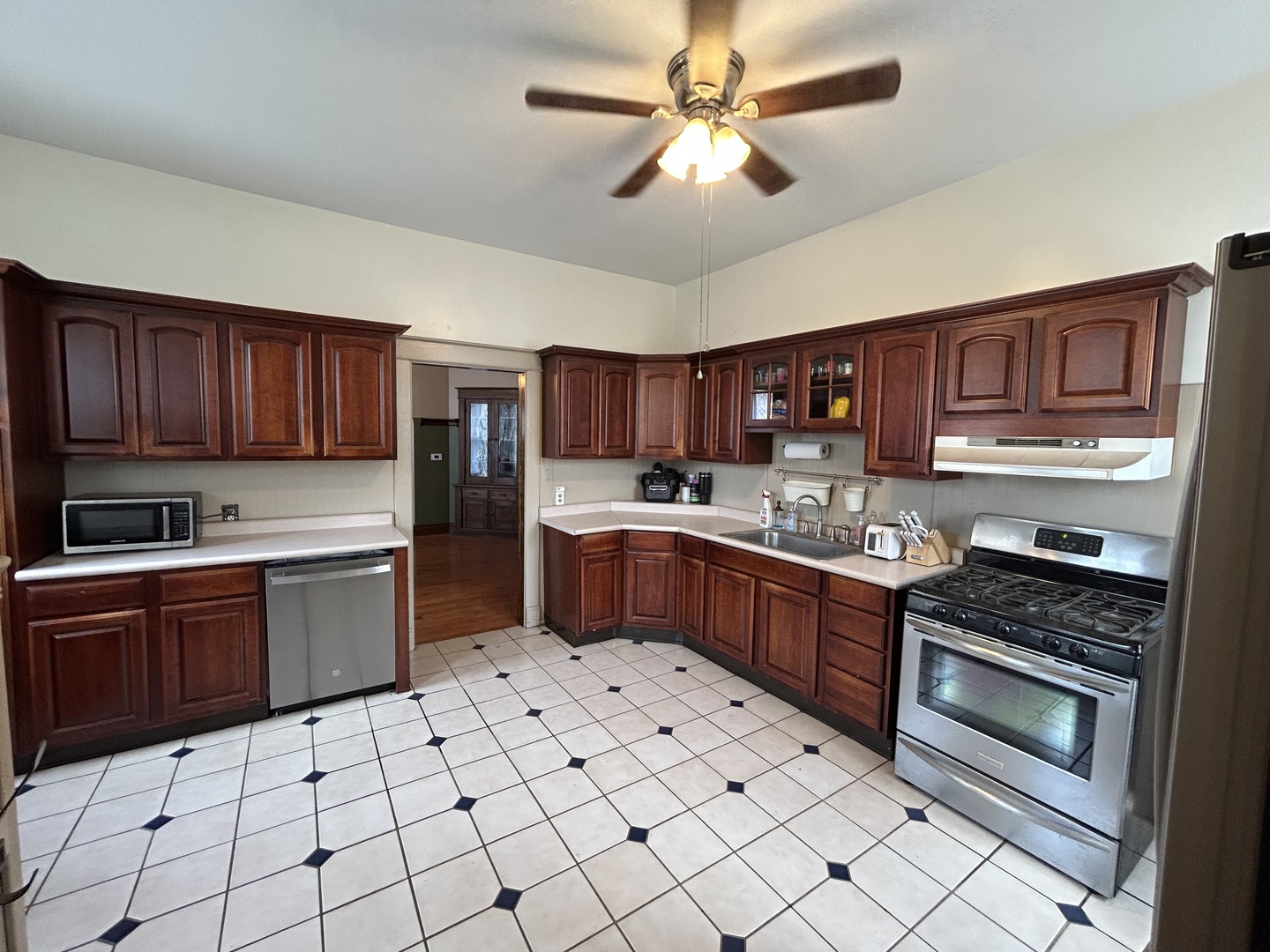 12757929 Property Photo 25