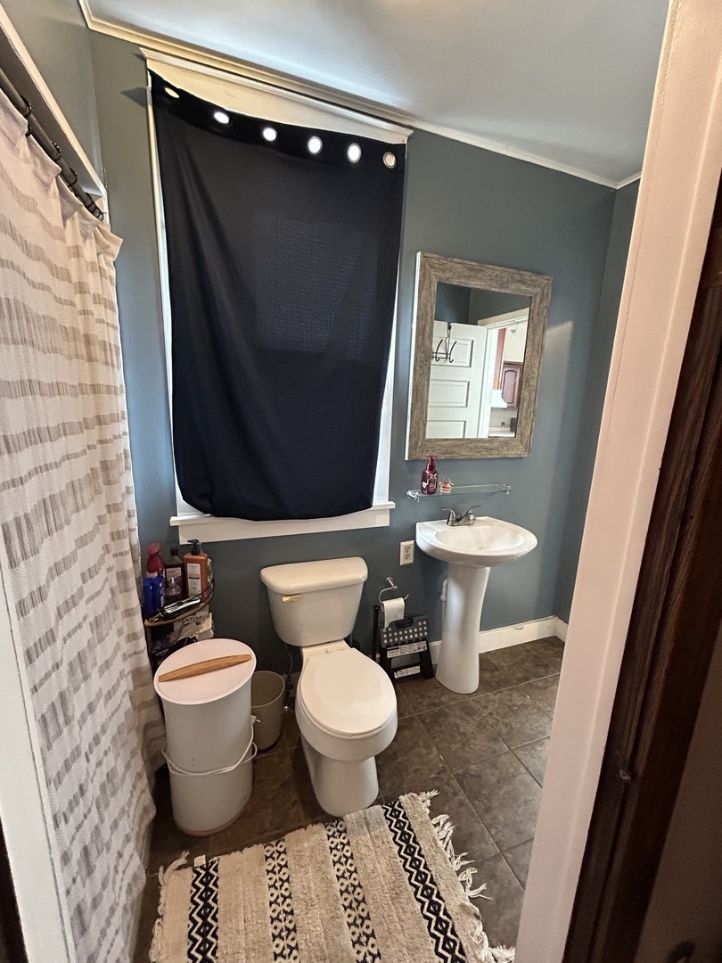 12757929 Property Photo 28