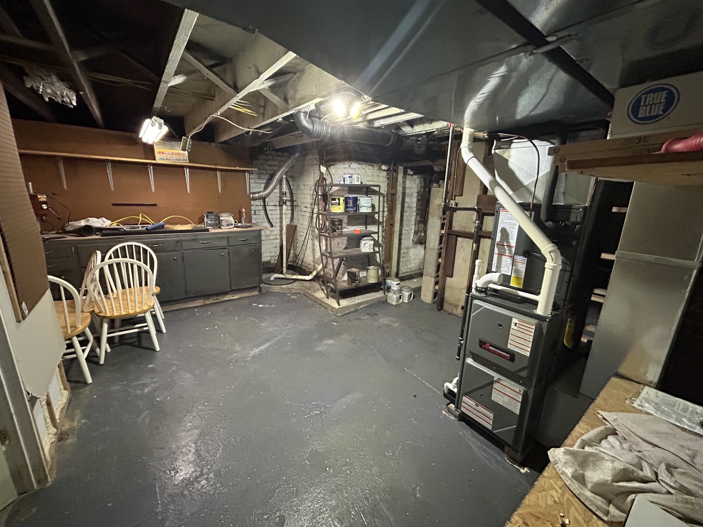 12757929 Property Photo 36