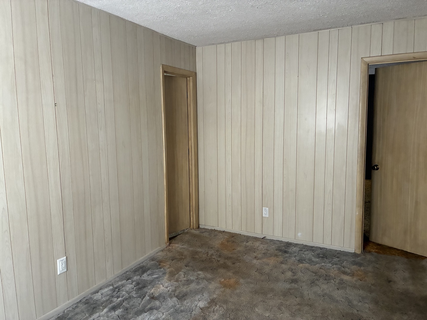 2712 Logan Street Property Photo 8