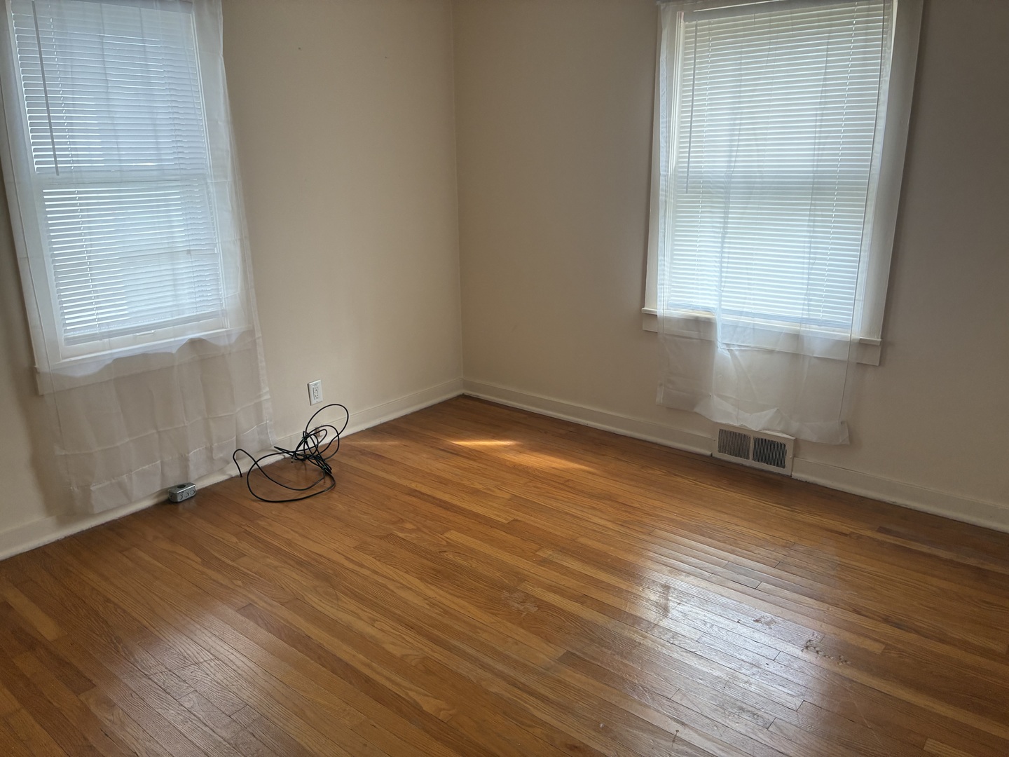 2712 Logan Street Property Photo 14