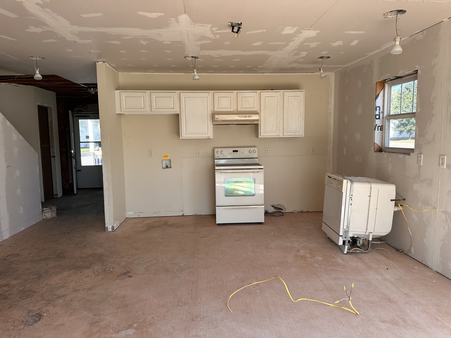 310 E Beacon Court Property Photo 10