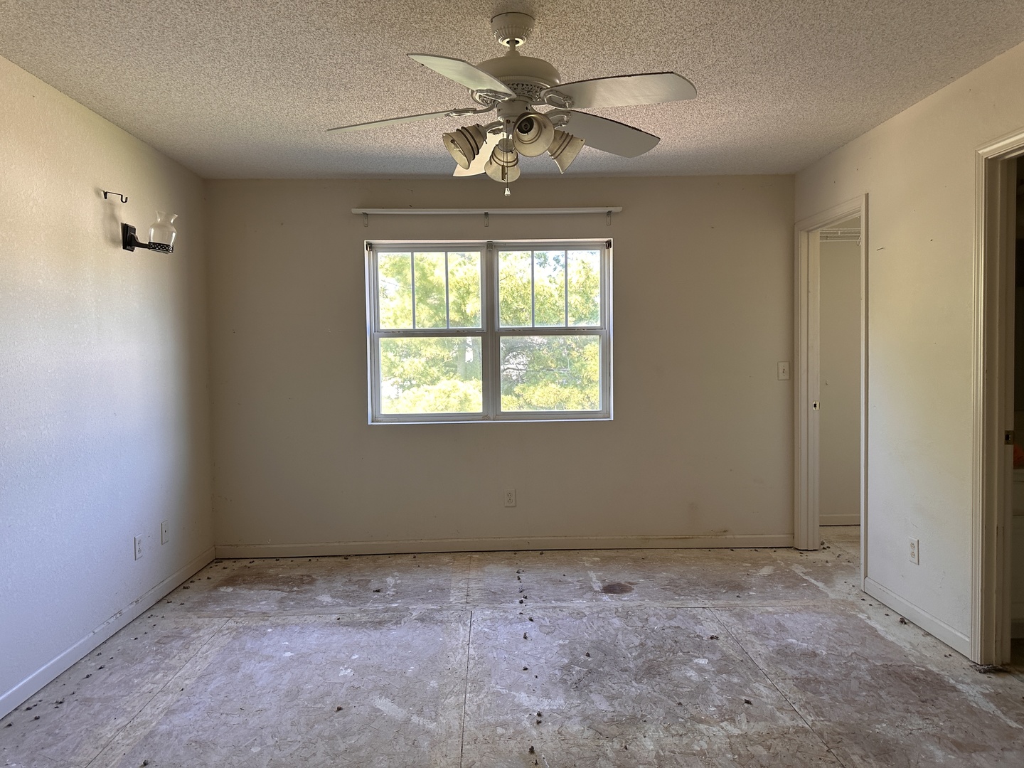310 E Beacon Court Property Photo 14