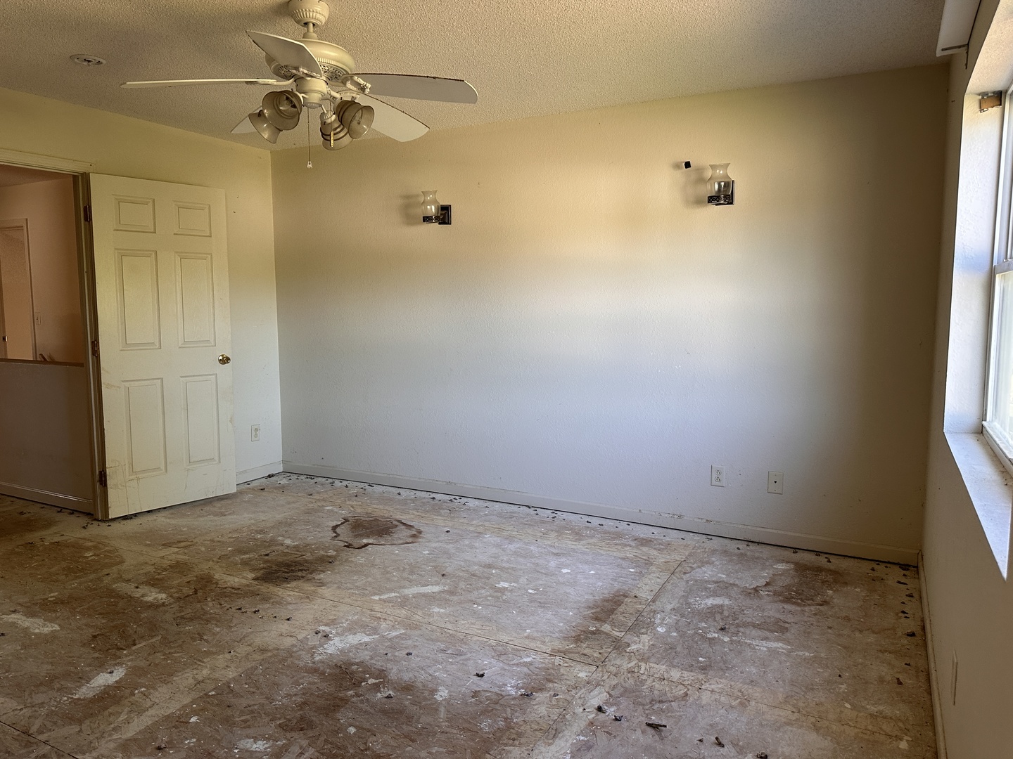 310 E Beacon Court Property Photo 15