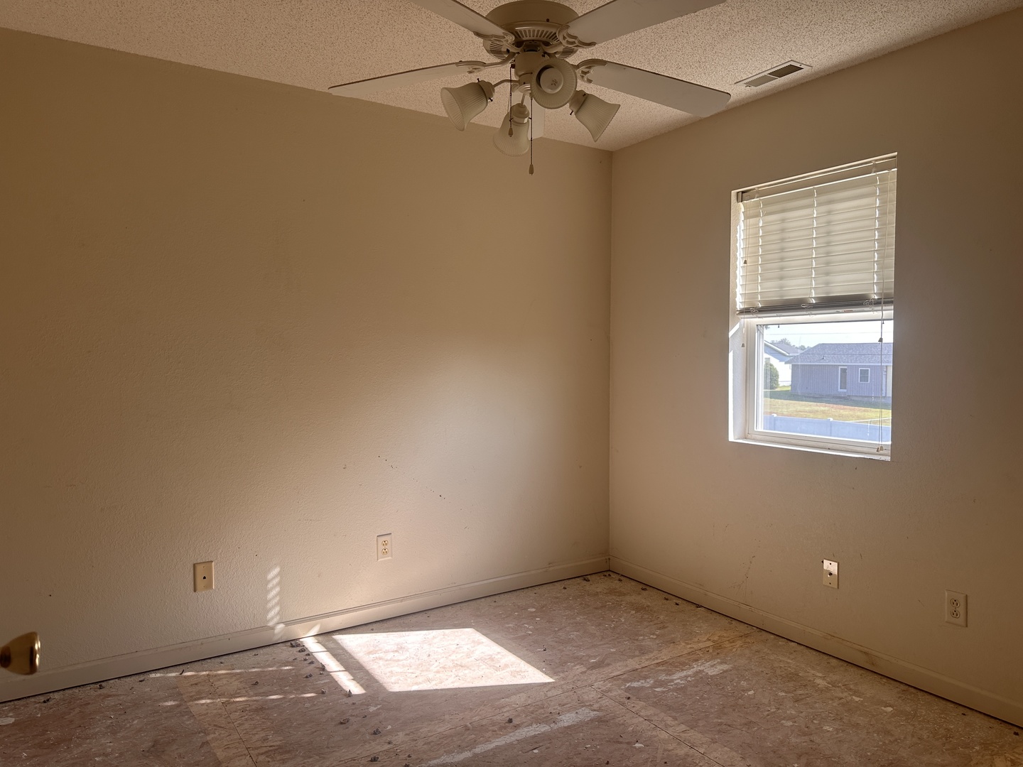 310 E Beacon Court Property Photo 20